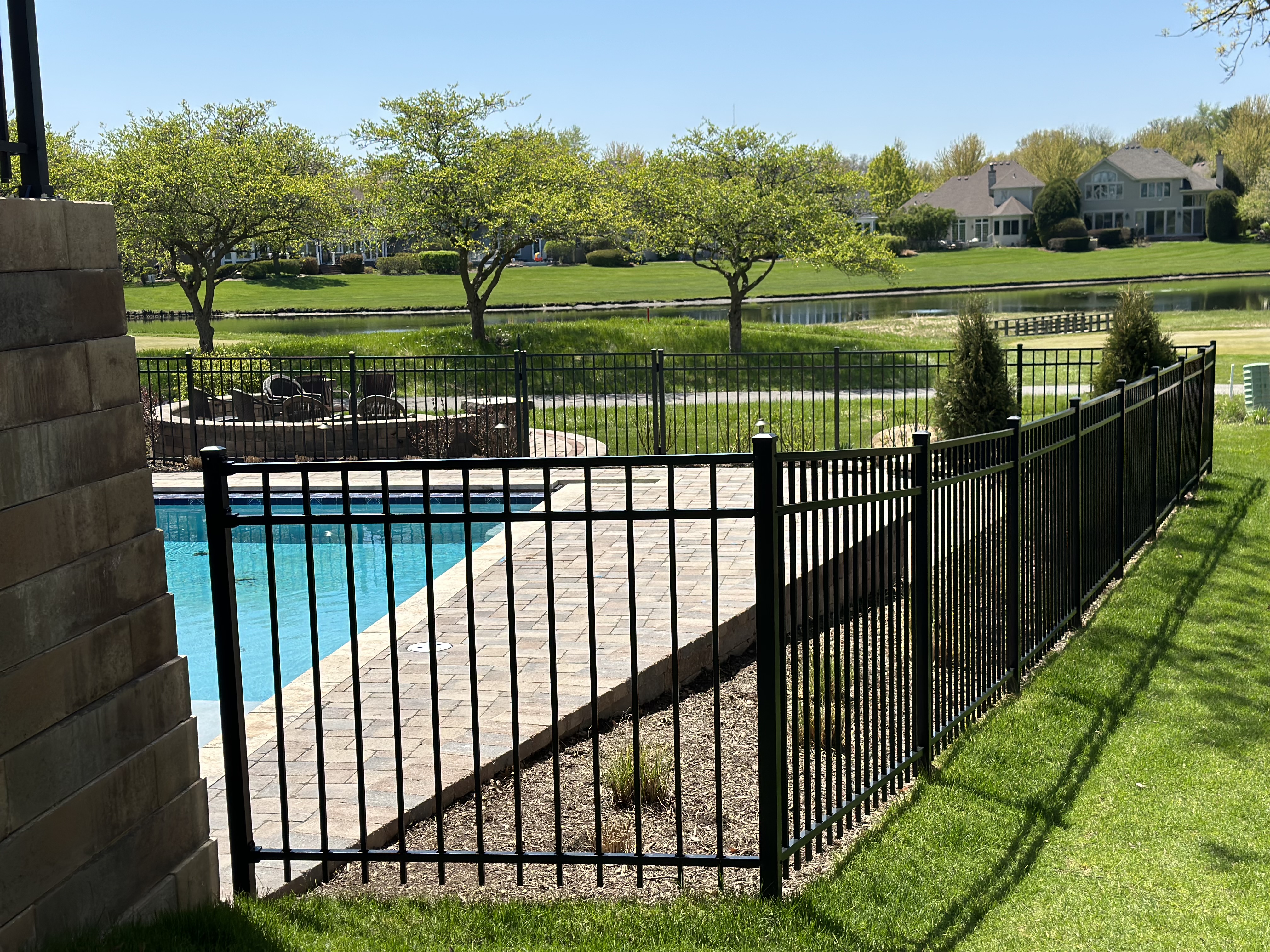 aluminum fence image